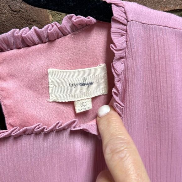 En Elly Women’s Mauve Sheer Sleeve Ruffle Blouse Size Large - Picture 3 of 6